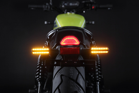 Motocykl HYOSUNG GV125S EVO ABS czarno/czerwony połysk